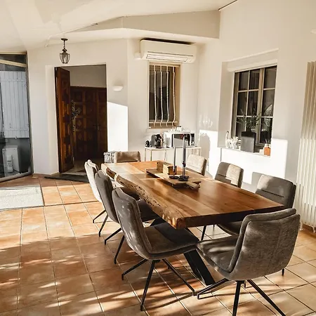 Lv House & Gardens Apartamento *